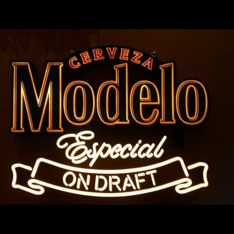 Cerveza Modelo Especial Neonkyltti