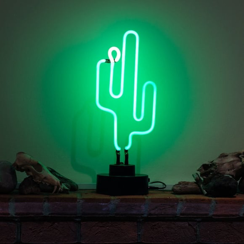 Green Cactus Desktop Neonkyltti