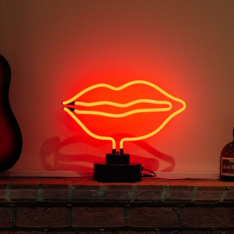 Red Lips Desktop Neonkyltti