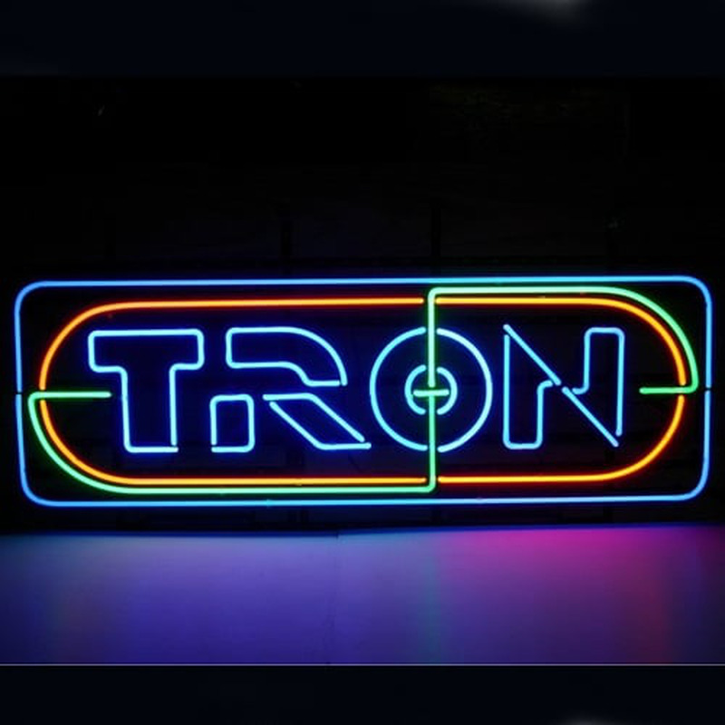 Tron Neonkyltti Kauppa Avoinna