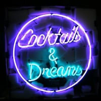 Cocktails And Dreams Neon Olut Baari Kyltti
