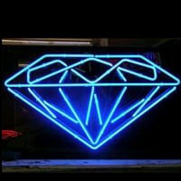 Diamond Kauppa Avoinna Neonkyltti
