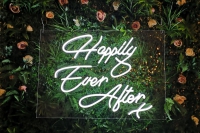 Happy Ever After X Neonkyltti