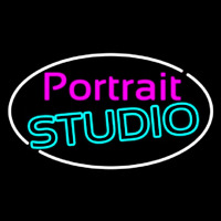Oval Portrait Studio Neonkyltti