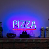 Pizza Desktop Neonkyltti