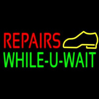 Red Repairs Green While You Wait Neonkyltti