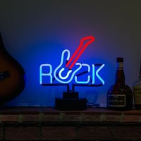 Rock Guitar Desktop Neonkyltti