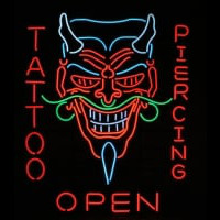 Tattoo Body Piercing Shop OPEN Neonkyltti