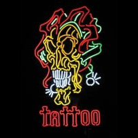 Tattoo Neonkyltti