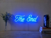 The End Neonkyltti