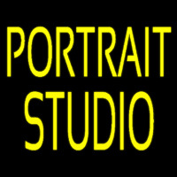 Yellow Portrait Studio Neonkyltti